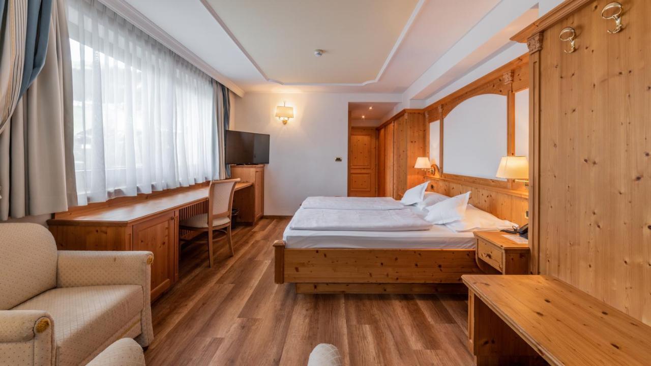 Hotel Armin Selva di Val Gardena Esterno foto