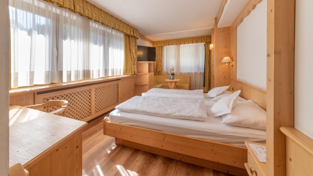 Hotel Armin Selva di Val Gardena Esterno foto