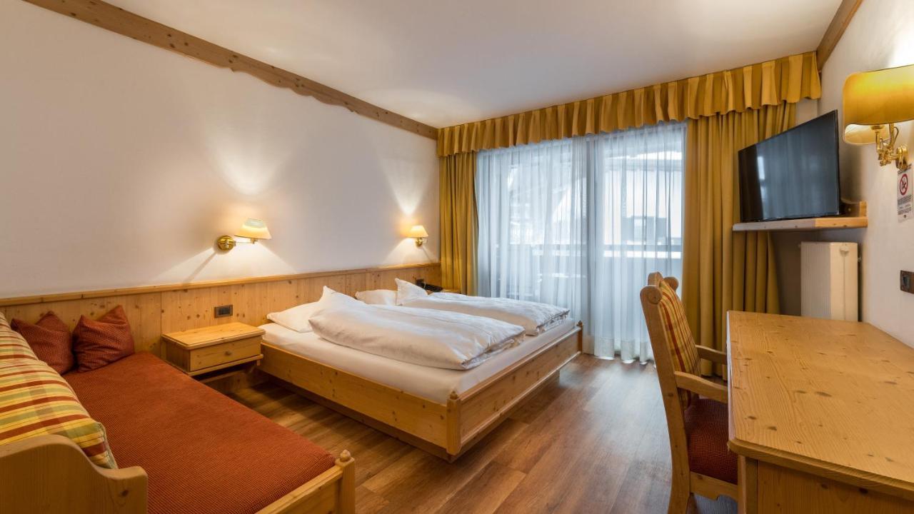 Hotel Armin Selva di Val Gardena Esterno foto