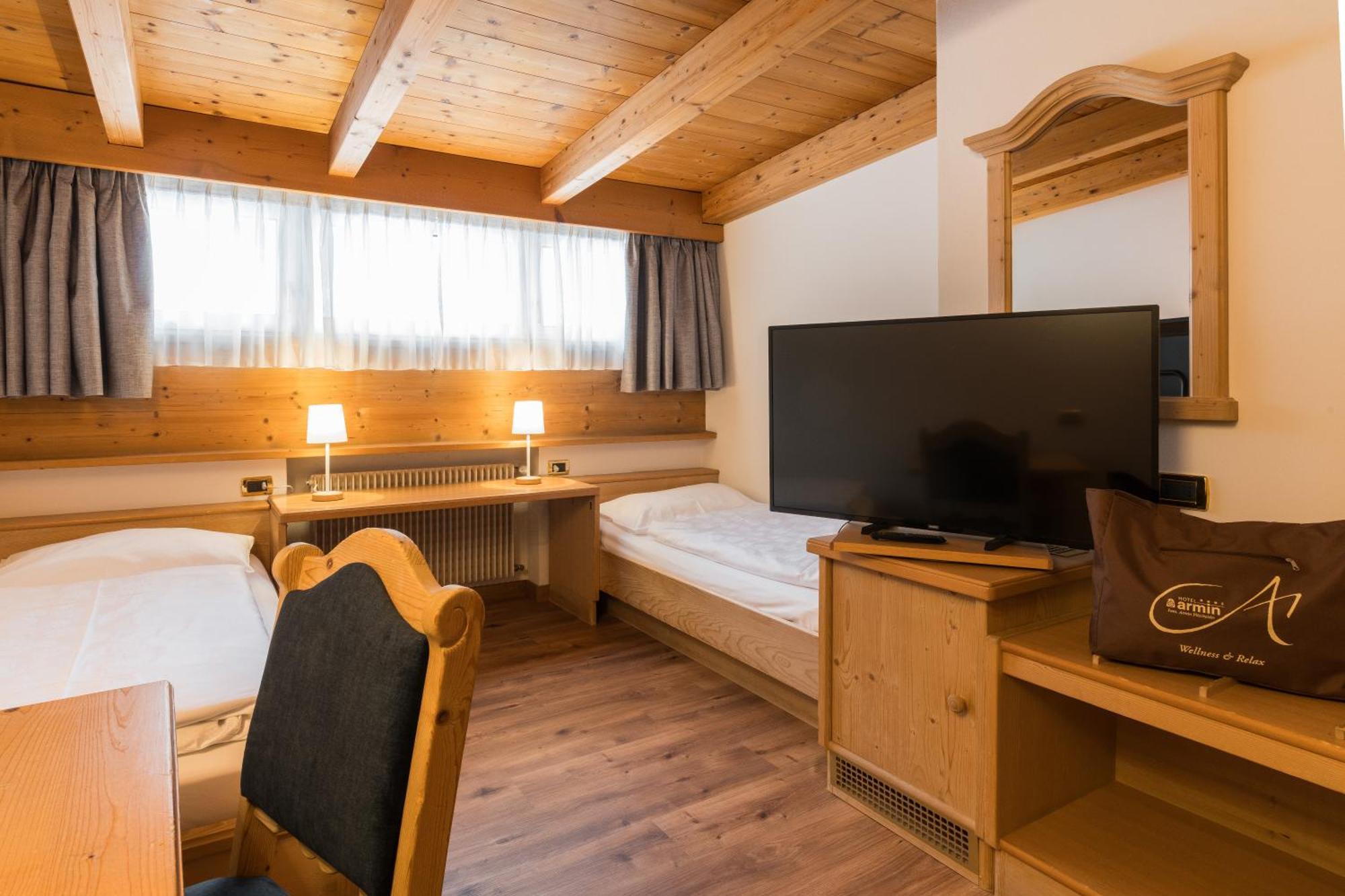 Hotel Armin Selva di Val Gardena Esterno foto