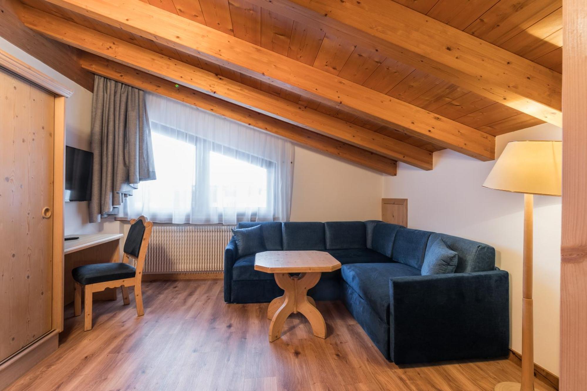 Hotel Armin Selva di Val Gardena Esterno foto
