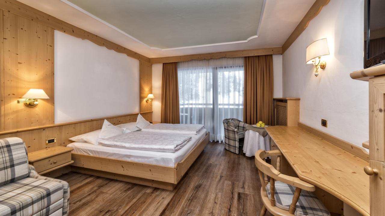 Hotel Armin Selva di Val Gardena Esterno foto